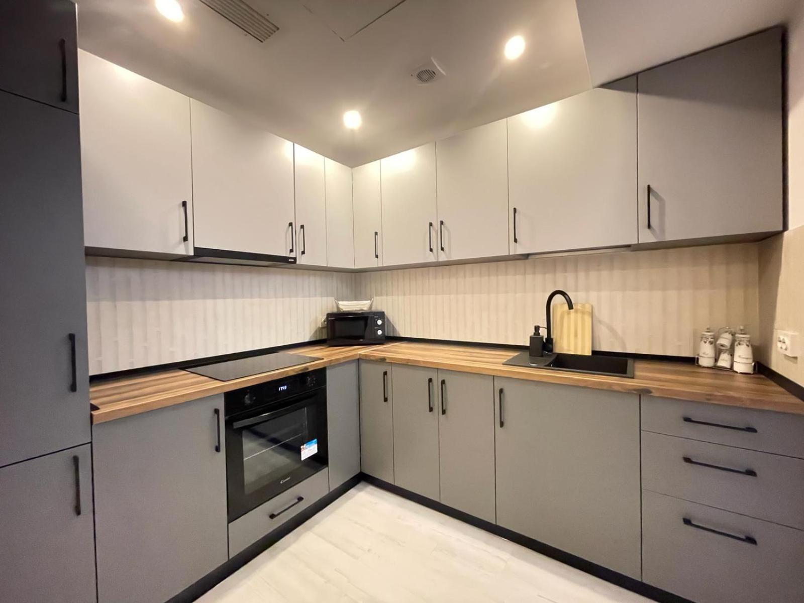 Yamaluxe Apartments - Silent & Primitive With Relaxing Area 부쿠레슈티 외부 사진